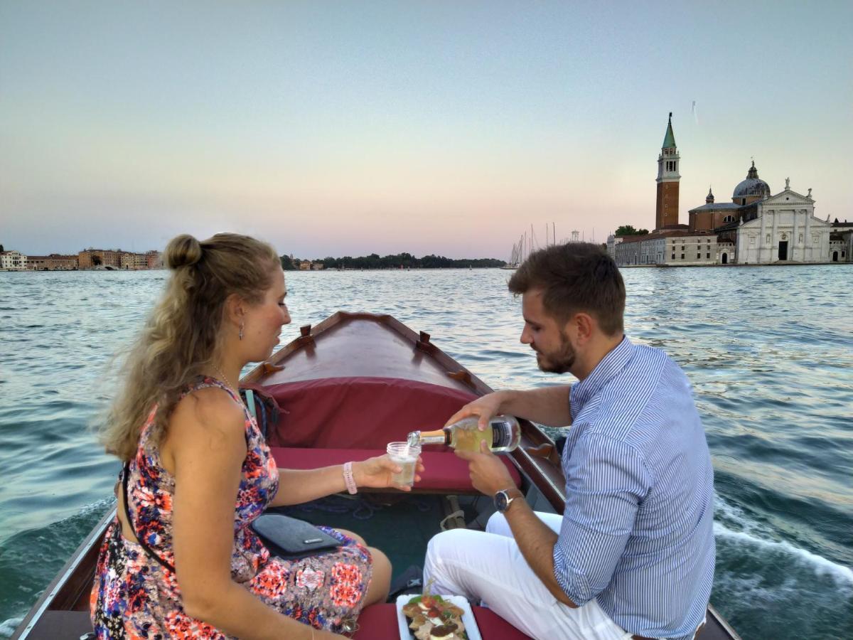 Historical Flat In Cannaregio, Venezia Apartamento