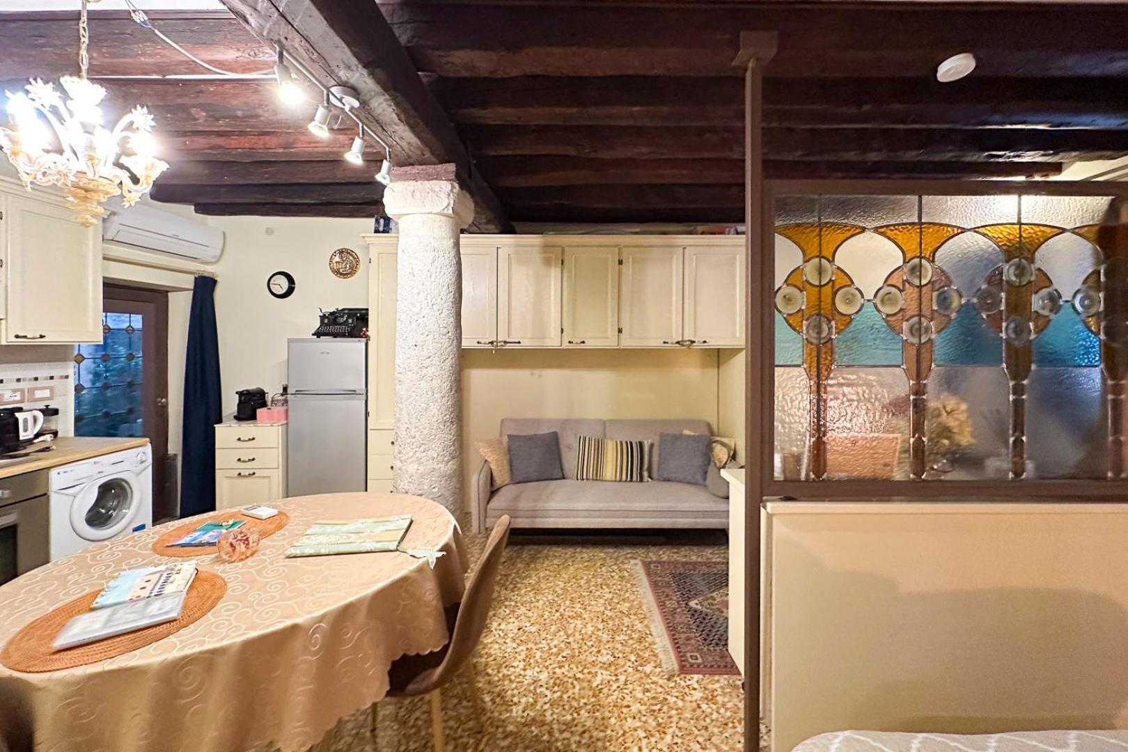 Historical Flat In Cannaregio, Venezia Apartamento *